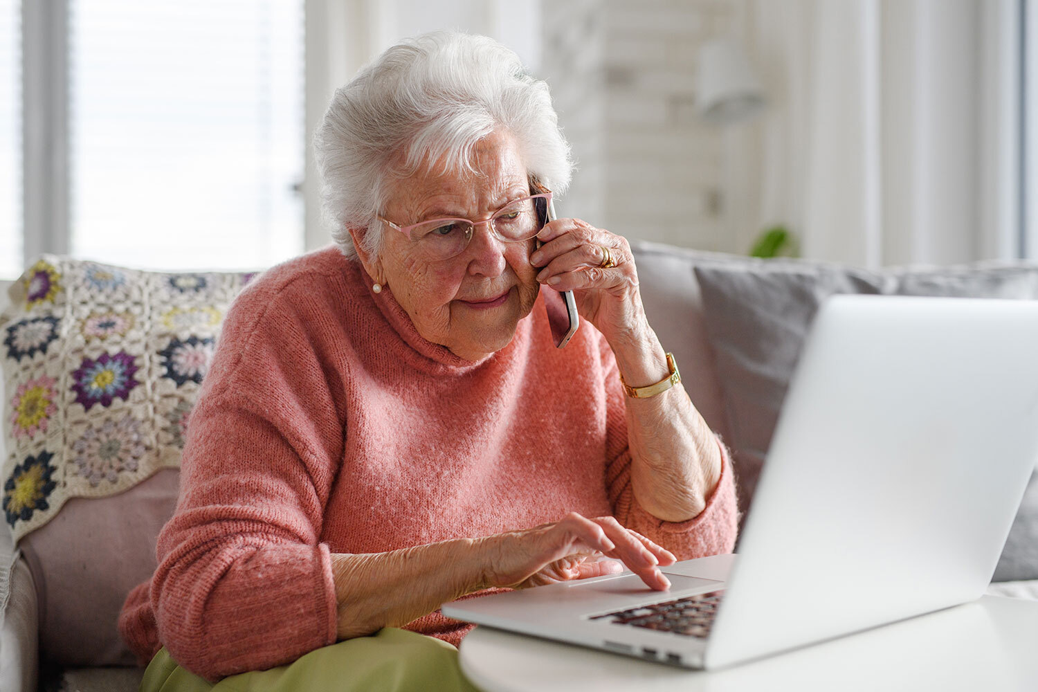 Empowering Seniors: Embracing the Internet for Enhanced Living