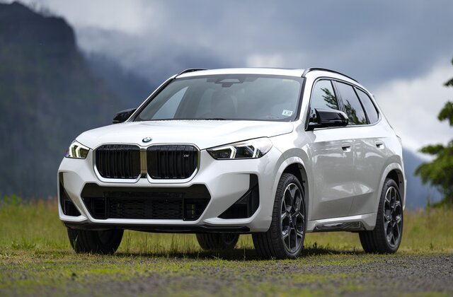 Luxury Crossover SUVs: The Ultimate Combination of Elegance and Versatility